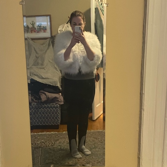 Jocelyn feather winter white cropped jacket NWT - Picture 9 of 9